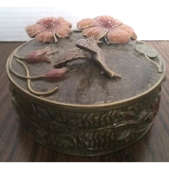 Green Hummingbird Mirrored Jewelry Box With Pink Flowers - Picture 1 of 7